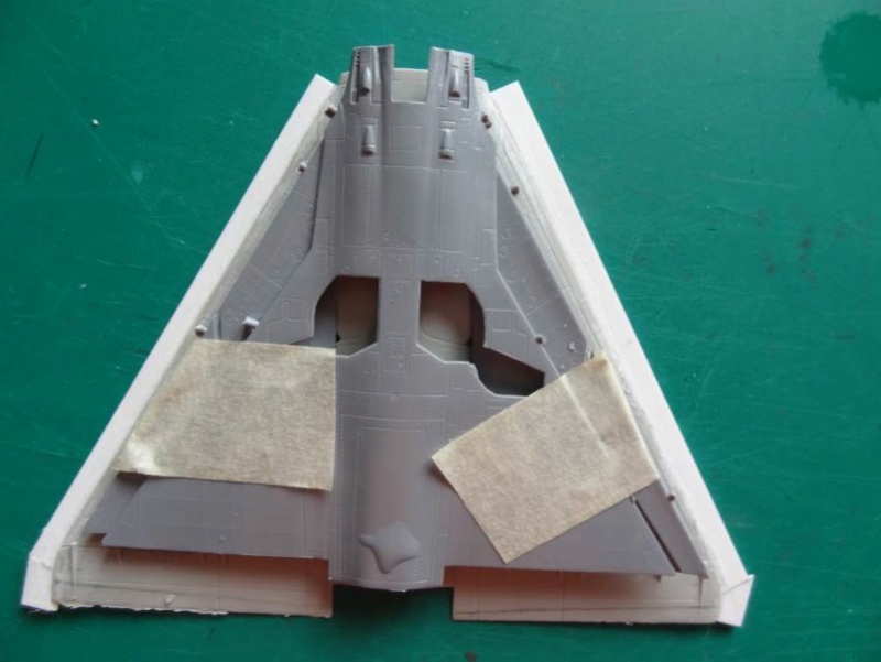 comparatif - Comparatif DASSAULT MIRAGE 2000 C & N HELLER / ITALERI / REVELL 1/72ème 001_he16