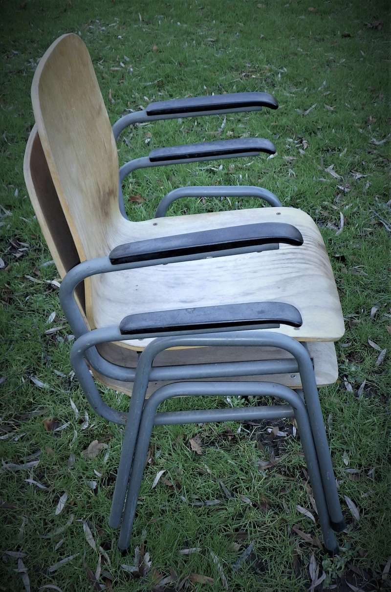Chaises Drisag, buro & object furniture Rimg0014