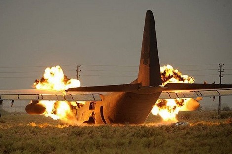 عشرات القتلى من البوليساريو في تحطم طائرة عسكرية جزائرية Crashd10