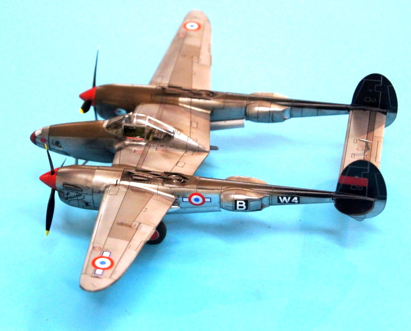 ACADEMY CONTACT 1/72 P-38/F-5 Lightning Belfort mais pas Saint-Ex GAVOILLE F5_63110