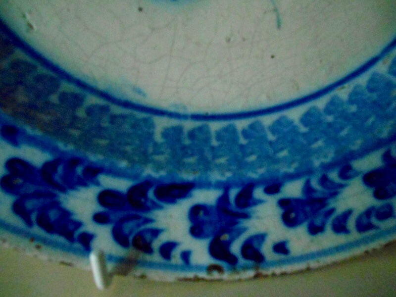 English? Blue & White 17th Century? Tin Glazed? Spongeware plates  1e0af310