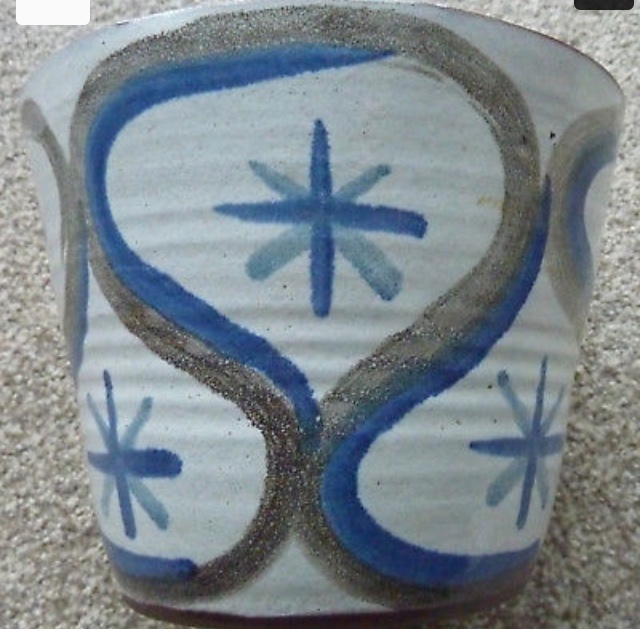 Joan Hotchin, PUDSEY Pottery 22514d10