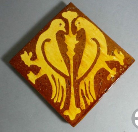 Slipware tile of a pair of birds, TS mark D999a610