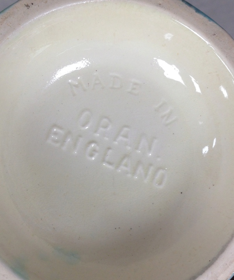 Art Deco style jug marked Oran England Img_4513