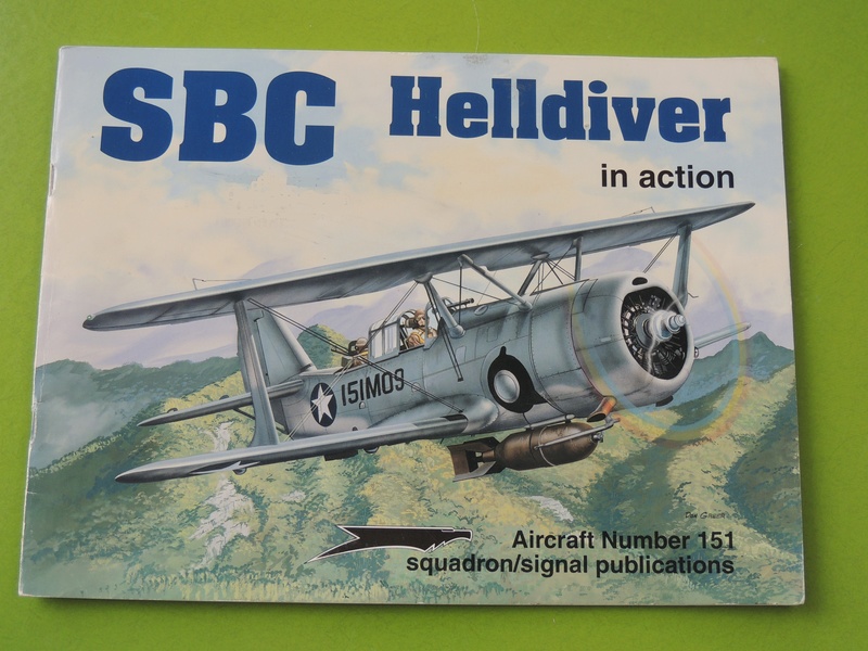 HELLDIVER SBC.4   Classic Airframes 48° 00012