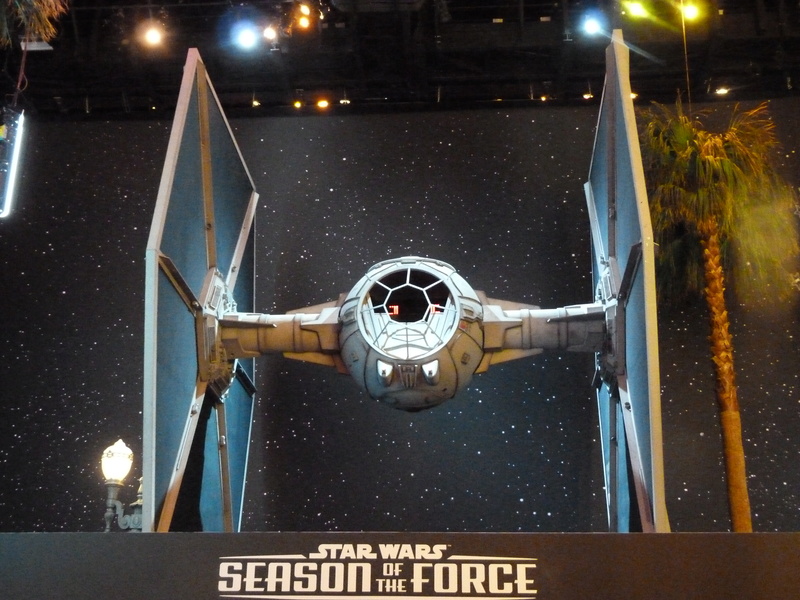 Star Wars : Saison de la Force [Parc Walt Disney Studios - 2017-2019] - Page 34 P1640214