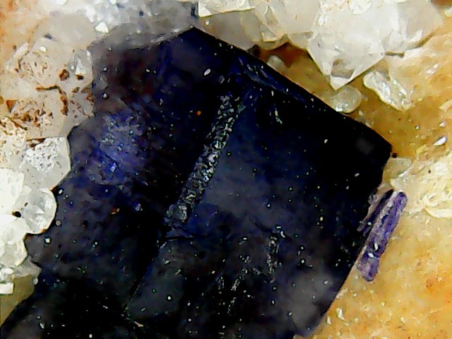 Différentes fluorites de la mine CLARA Win_2264