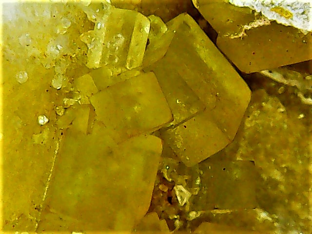 Différentes fluorites de la mine CLARA - Page 2 Win_2865