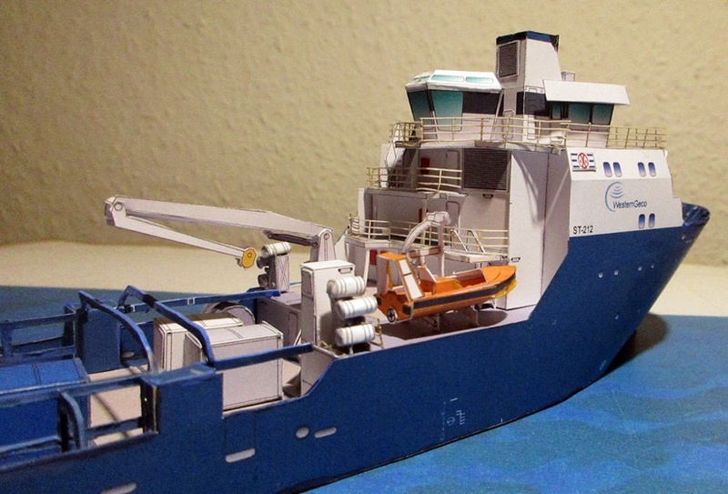 Fertig, Geco Scorpio, Paper Shipwright, 1/250, gebaut von Helmut Dully Img_1938