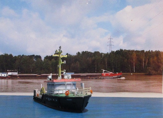 MV Wedel, papershipwright, 1/250, gebaut von Helmut Dully Img_2044