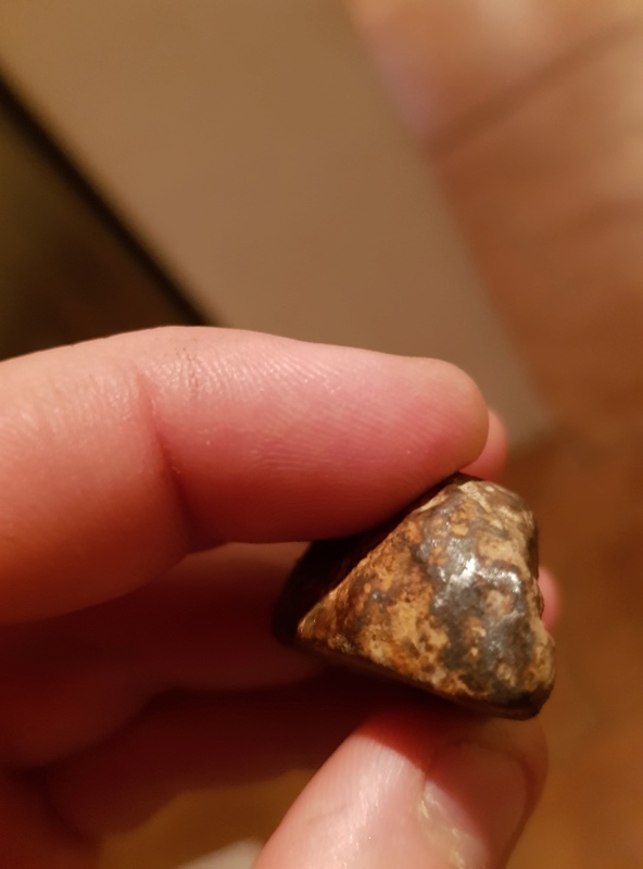 pierre trouvée dans mon terrain 20180114