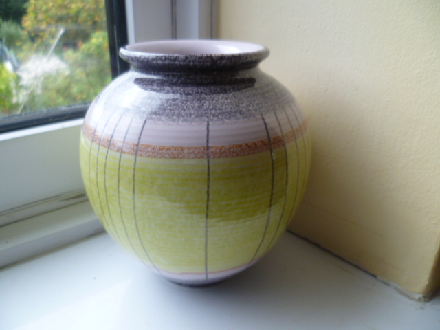 West Germany Pottery Vase with a more Italian style glaze - Beehive Mark P1270423