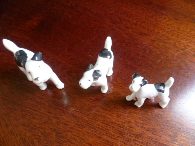 3 Miniature Scottish Terrier - Germany China - Figures P1310811