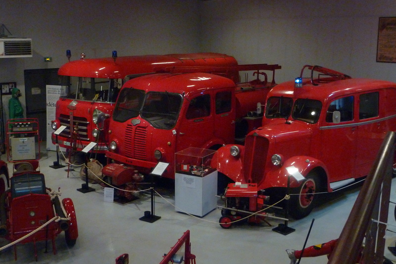 MUSEE DES SAPEURS POMPIERS DE MONTVILLE 76  01711