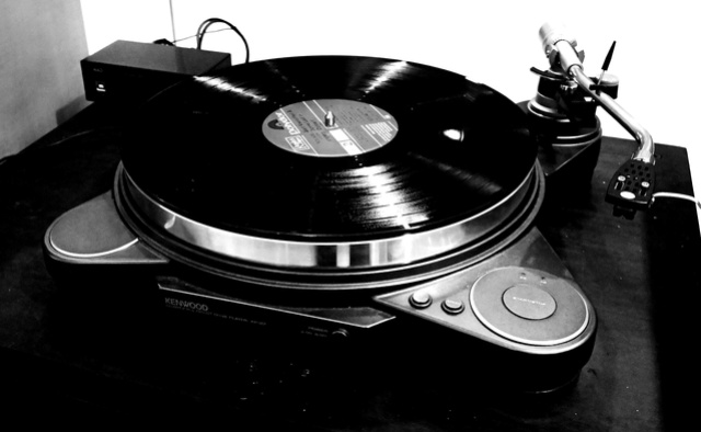 Kenwood KP-07 Turntable - Rare! Img_2027