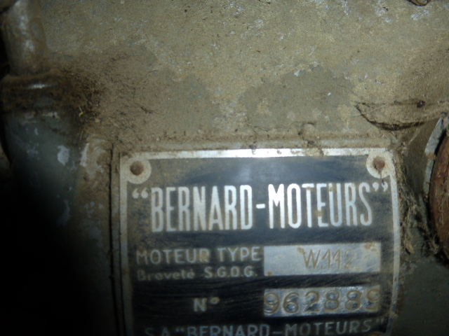 BERNARD - Moteur Bernard W 112 P1020413