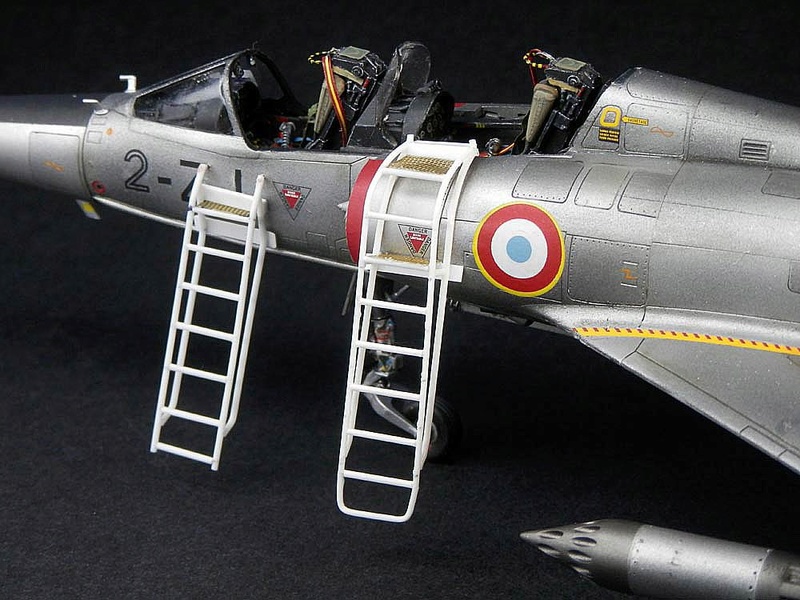 MIRAGE IIIBE - KINETIC au 1/48e P4290210