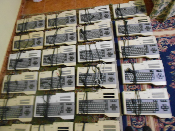 أجهزة صخر msx devices Dscn1110