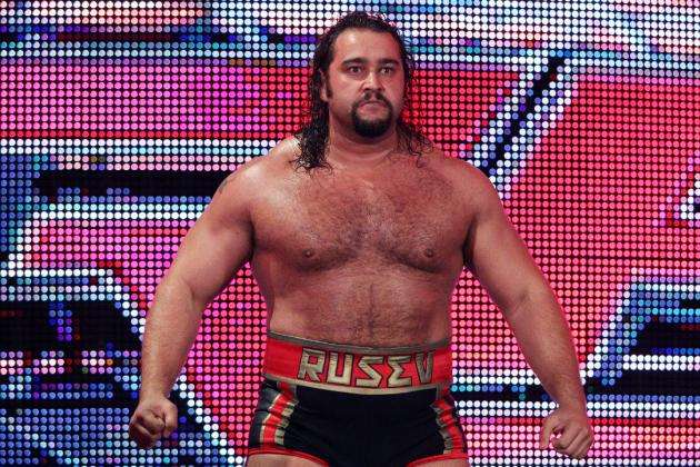 -WWE- RUSEV UN NOUVEAU PERSONNAGE. Rusev-10