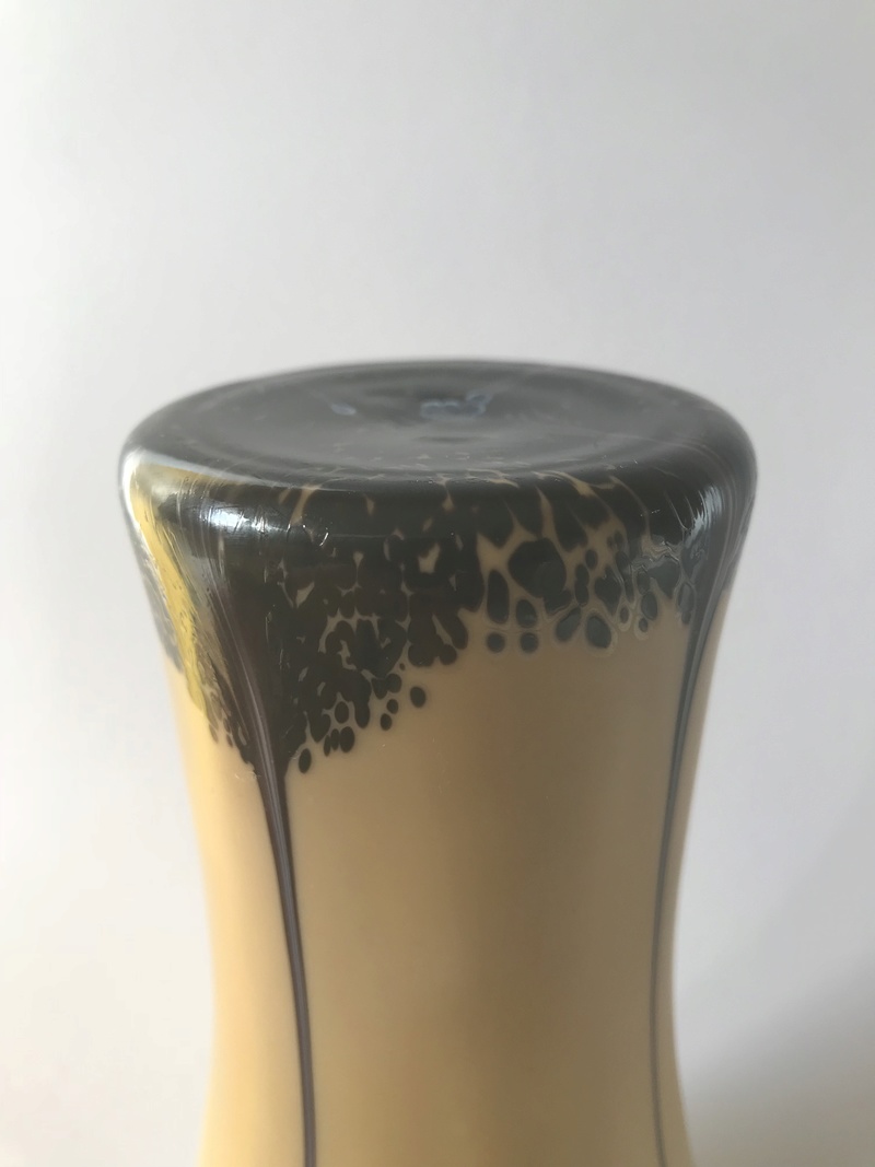 Tall elegant taupe cased vase - Any ideas to maker? Img_8115