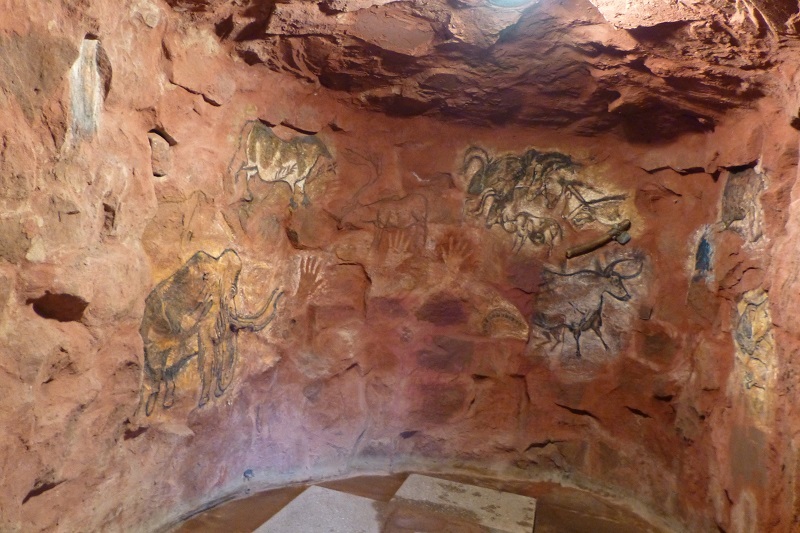 Grotte ornée. P1100522