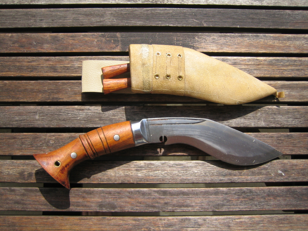 Mes armes blanches Kukri_15