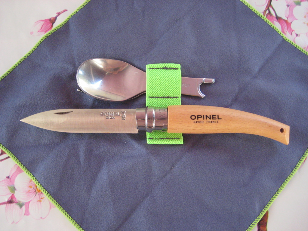 Couverts Opinel. Opine256
