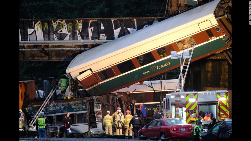 *breaking news* Amtrak train derailment: Deaths reported in Washington state crash & UFO 17121814