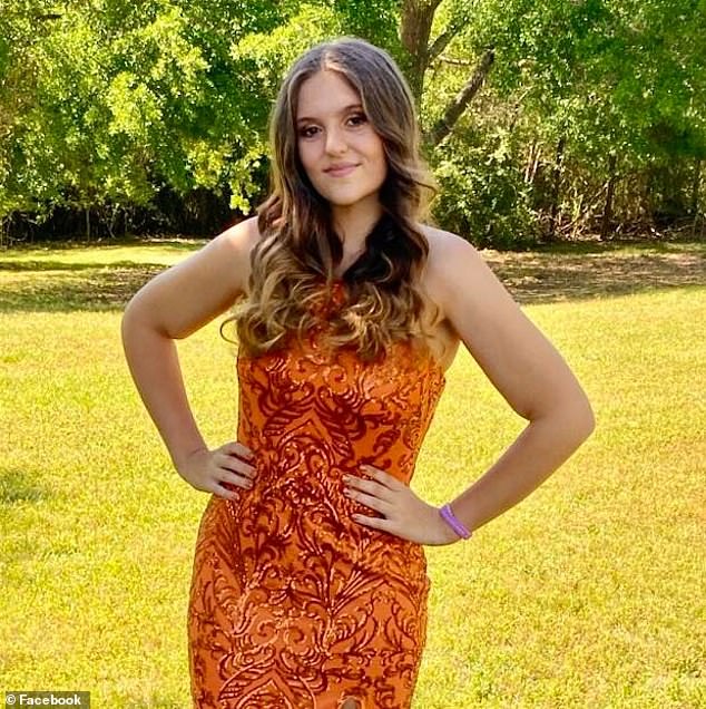 Megan Ebenroth, 17,  died  brain-eating amoeba. 73843010