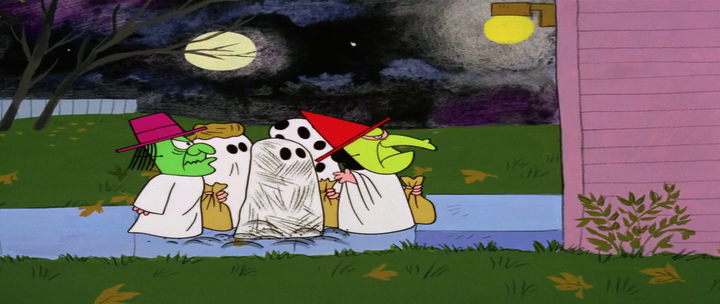 in spirit of Halloween i decided to watch "Its The Great Pumpkin Charlie Brown  1966 " Vlcsn373