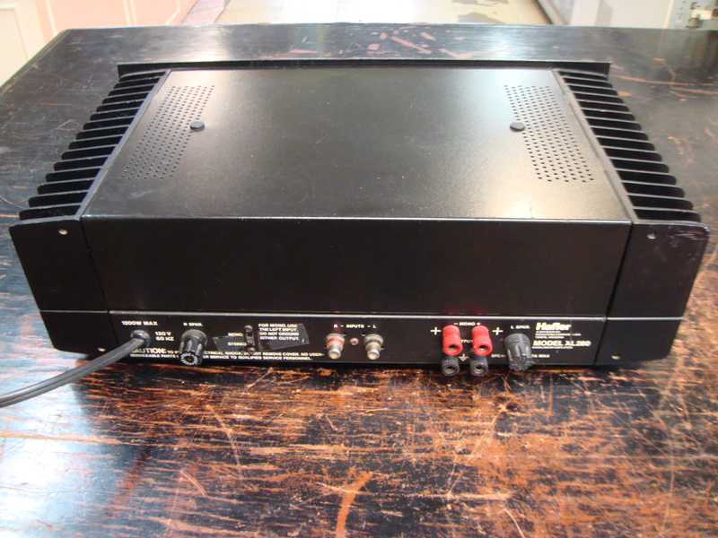 Hafler XL280 power amplifier (sold) Dsc06411