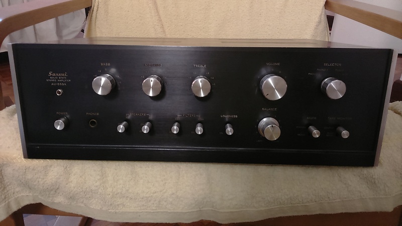 Sansui AU-555A integrated amplifier (sold) Dsc_0011
