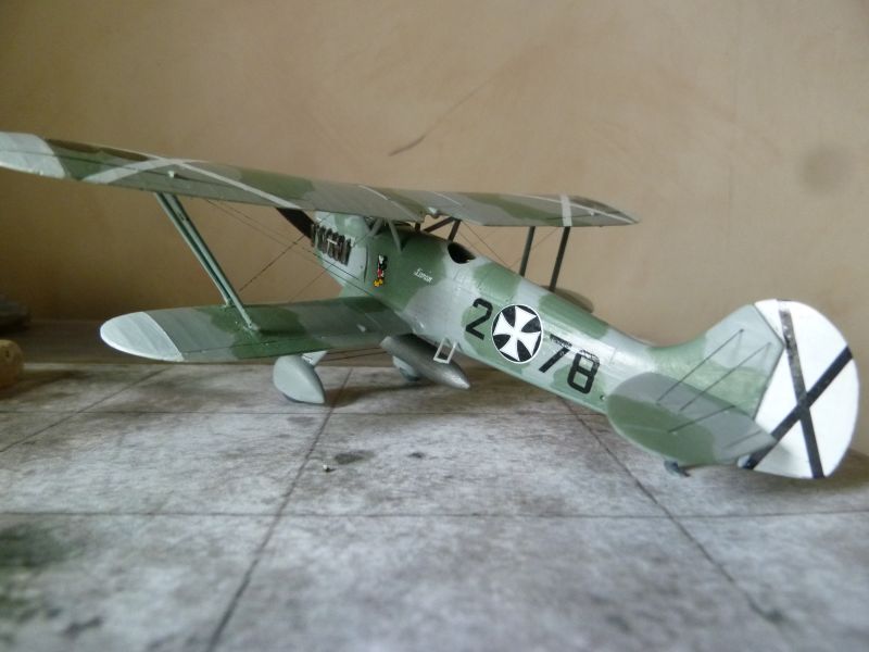 [ICM] Heinkel 51 b-1 - Légion Condor - Avion d'Adolf Galland  - Page 2 P1090611