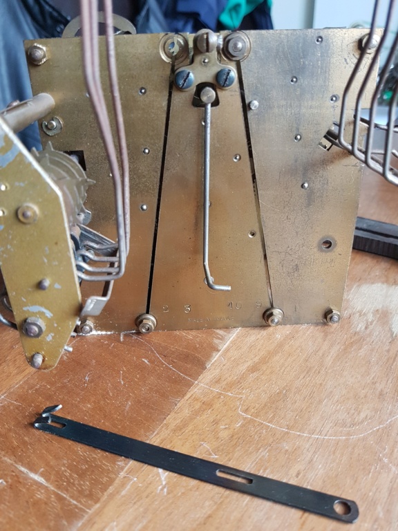 Réparation pignon roue de huitaine Westminster 20191111