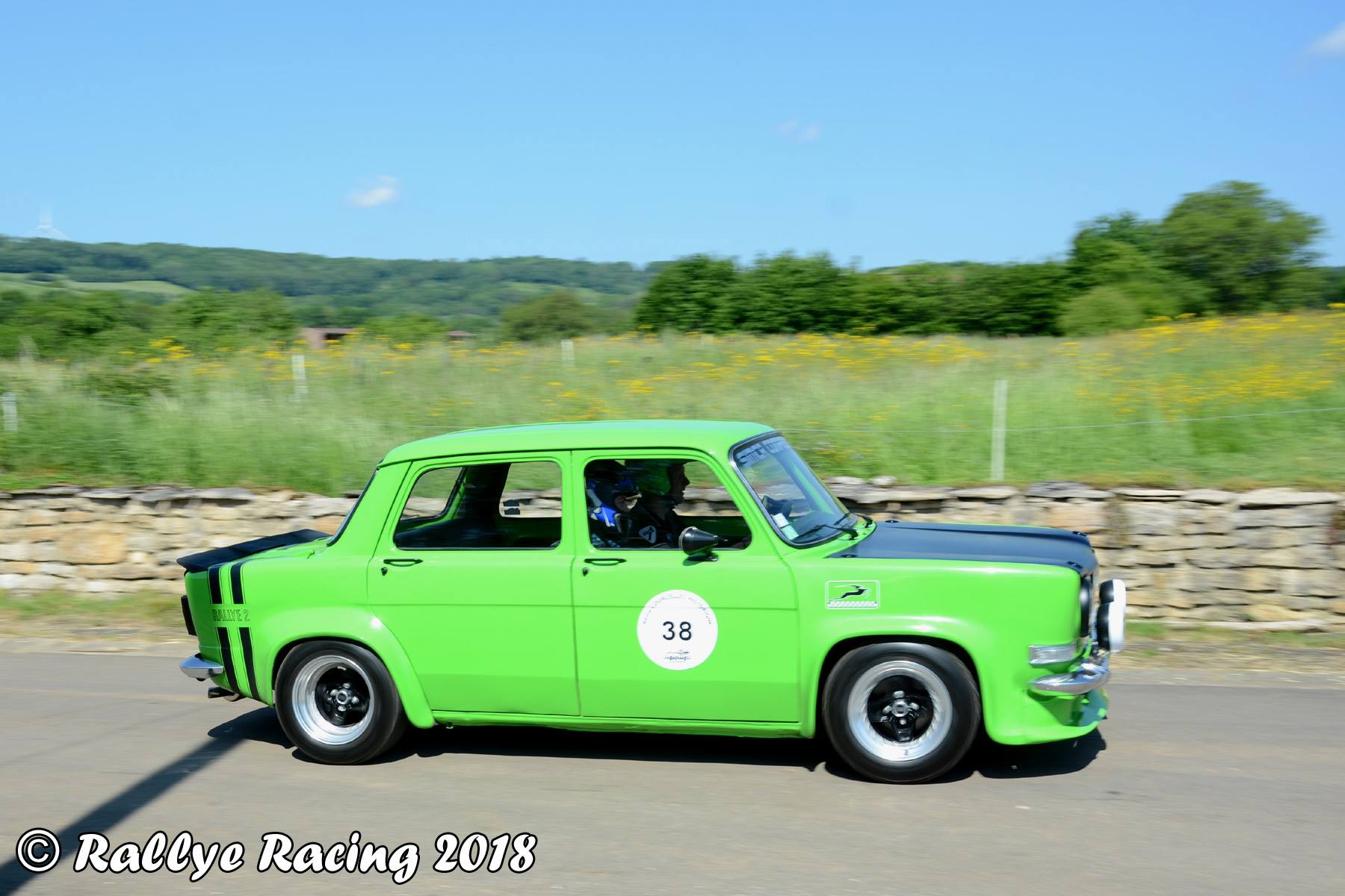 Montée historique d'Urcy en Cote d'OR 33359910