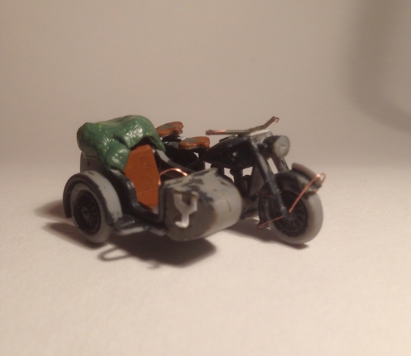 Side-car BMW R75 [Hasegawa 1/72°] de Starlord Img_1722