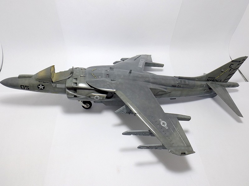 AV-8B Harrier II plus - Trumpeter - 1/32 - Page 3 Av-8b420