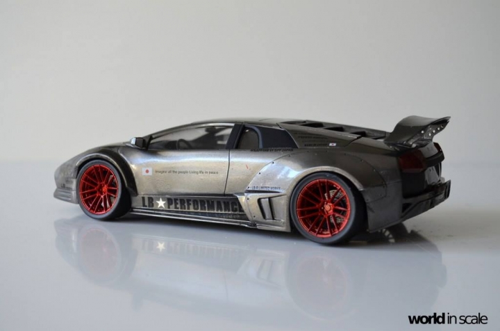 Lamborghini Murciélago "LIBERTY WALK" (LB PERFORMANCE) - 1/24 by Fujimi, Eigthyo 12n10