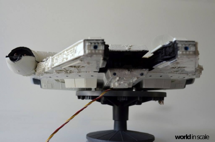 STAR WARS "Millennium Falcon" - 1/72 by Revell Master Series 536
