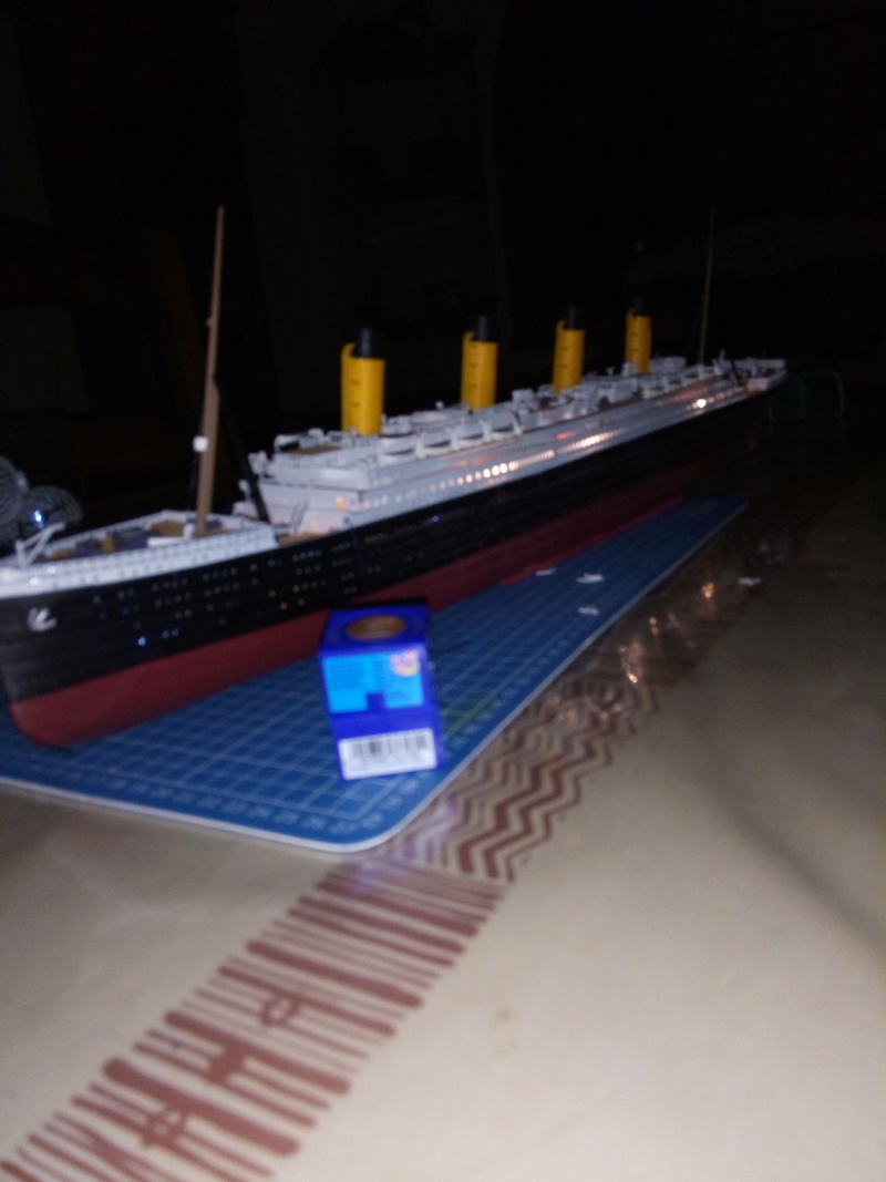 Le défi 2018 de MUMU : Terminer le Titanic (Revell 1/400) *** Terminé en pg 2 Img_2037