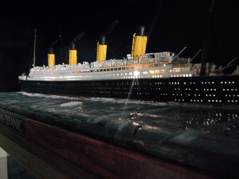 Le défi 2018 de MUMU : Terminer le Titanic (Revell 1/400) *** Terminé en pg 2 - Page 2 Img_2047