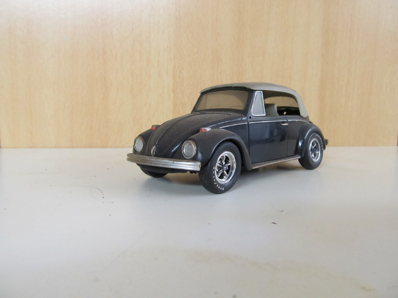 VW 1303 S Cabriolet / Aoshima 1 zu 24 Vw_kyf10