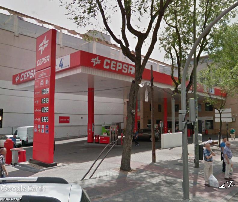 STREET VIEW : les enseignes de stations carburant / essence - Page 7 Www245