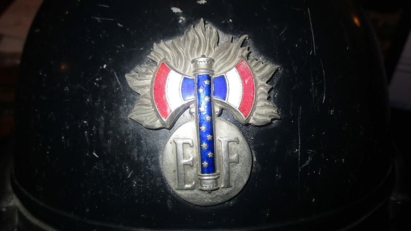 casque de motard de la garde du Maréchal Pétain Img_5034