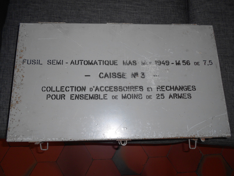 CAISSE D ARMURIER MAS 49/56 Dscn2010