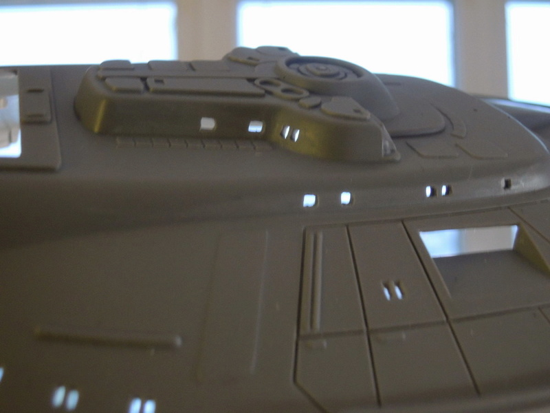USS Voyager / REVELL Dscn4413