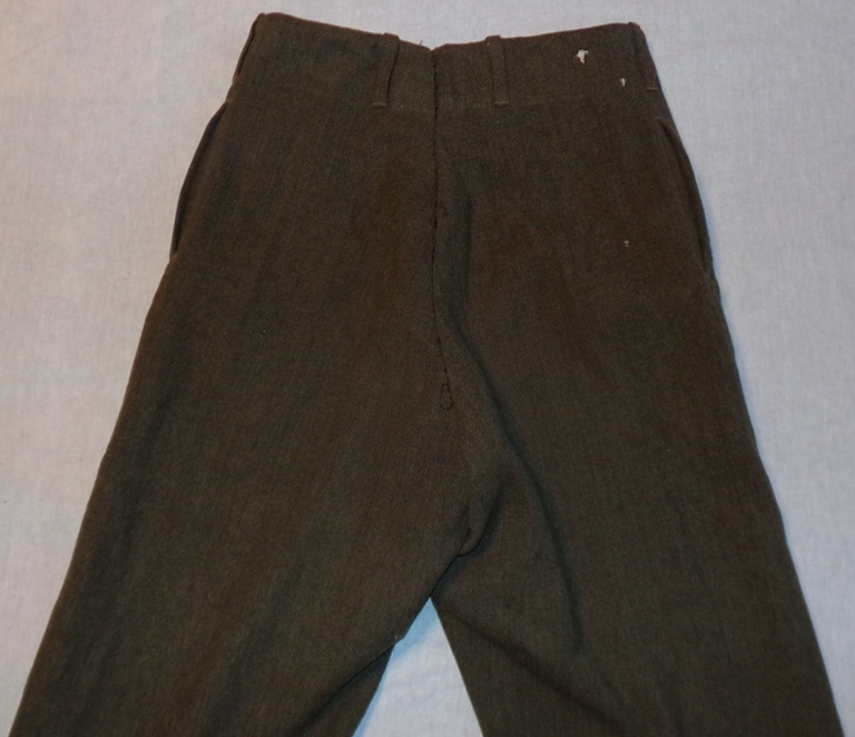 Canadian trousers BD type to identify 102_5011