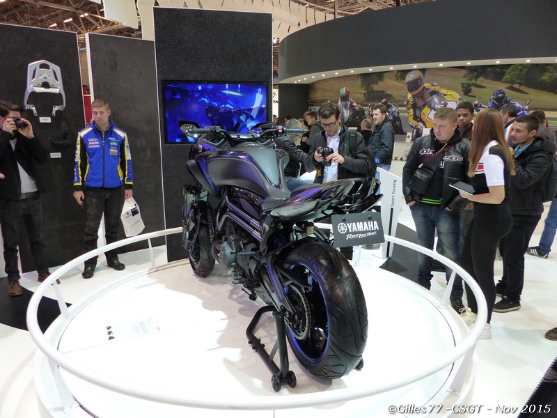 Le trois roues Yamaha NIKEN - Page 4 Y110