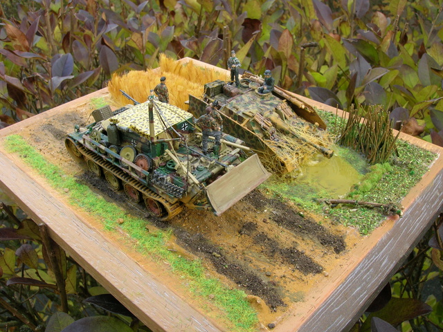 Eine helfende Hand, Hans ? (un coup de mains Hans ?) - Panther et Stug III Revell 1/72 FINI ! Dioram16