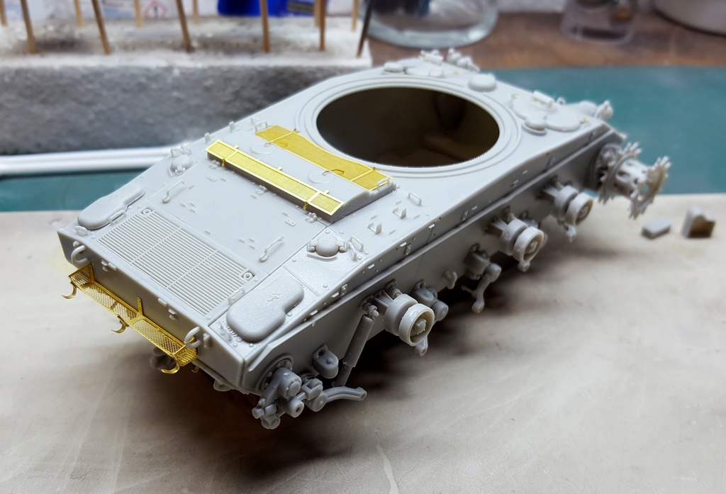 M24 CHAFFEE à Dîen Bîen Phu - Page 2 20180366